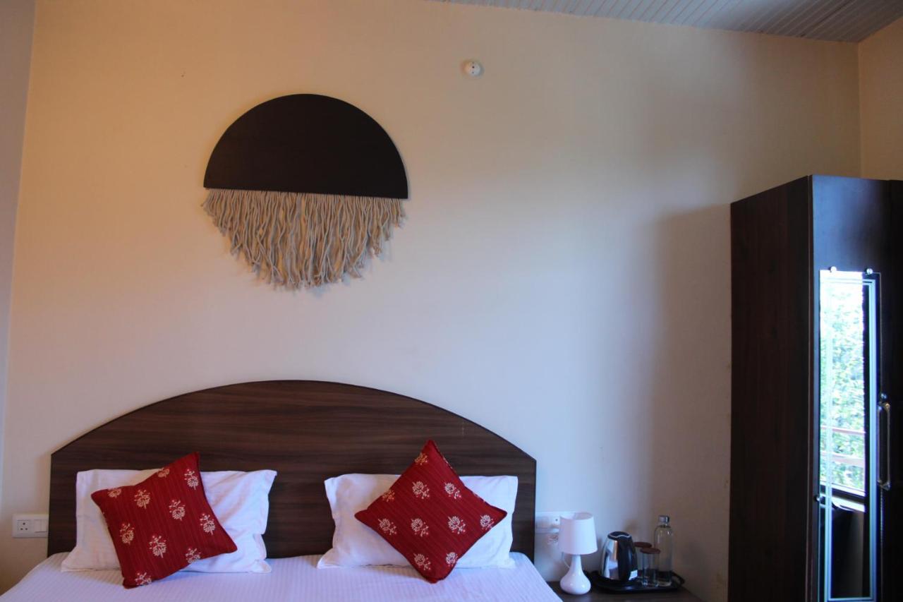Aditya Homestay Bir-Billing Surrounded By Mountains Экстерьер фото