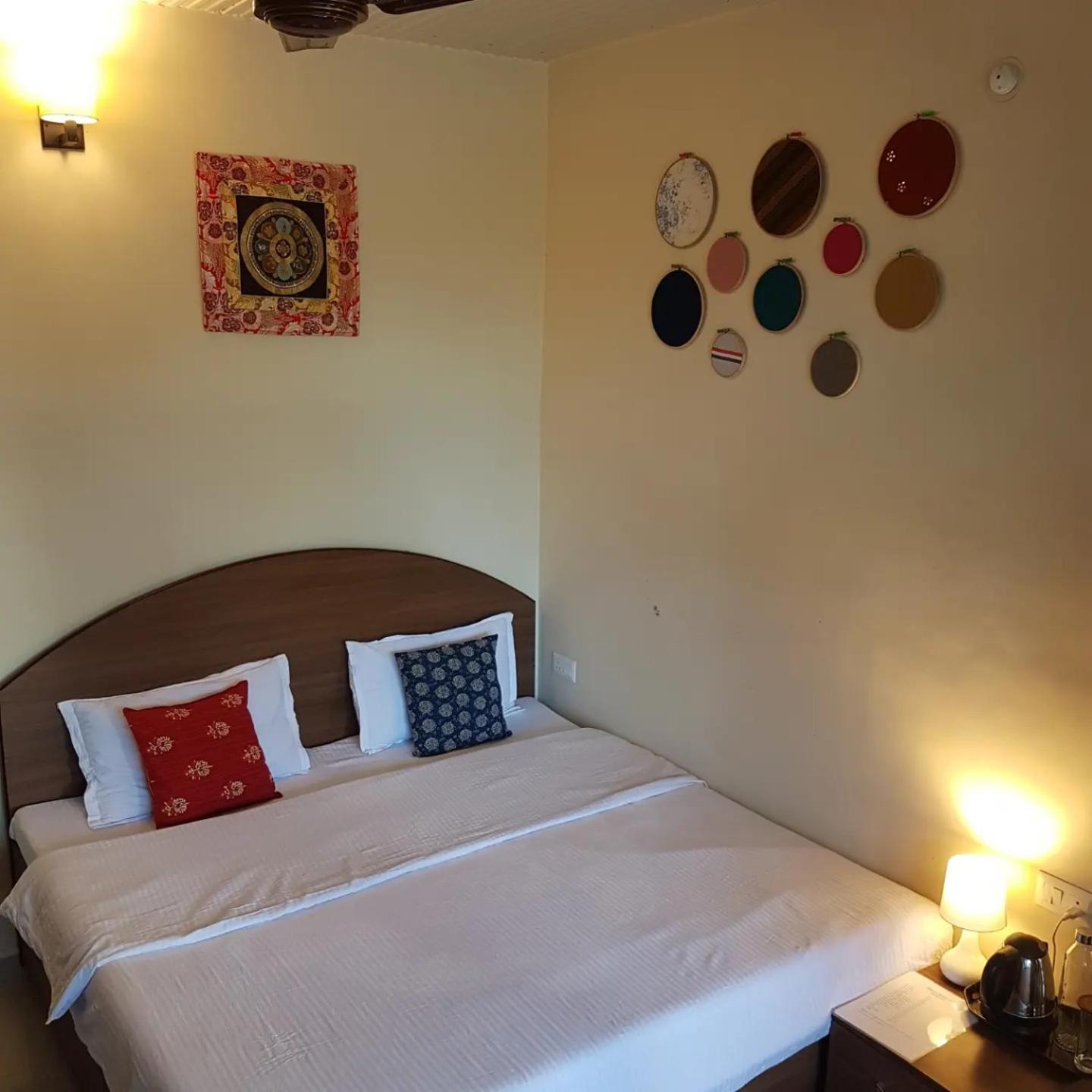 Aditya Homestay Bir-Billing Surrounded By Mountains Экстерьер фото
