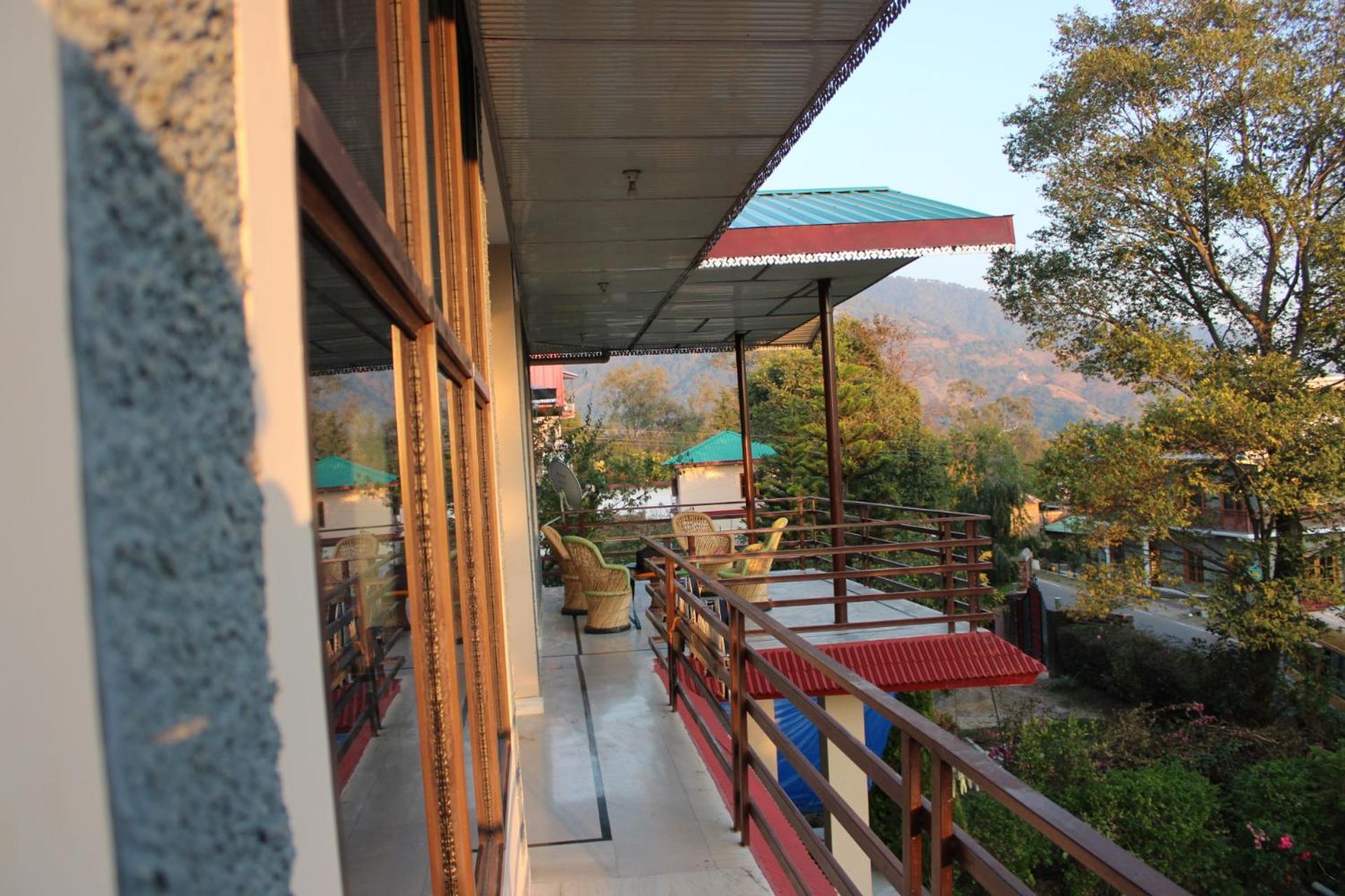 Aditya Homestay Bir-Billing Surrounded By Mountains Экстерьер фото