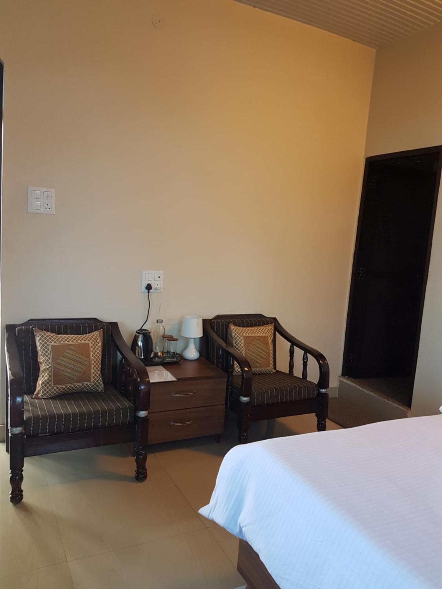 Aditya Homestay Bir-Billing Surrounded By Mountains Экстерьер фото
